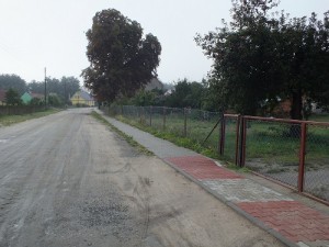 Bronków – chodnik